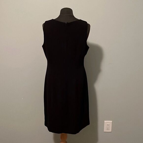 Modern Me Elements Women's Black Sleeveless V-Neck Sheath Dress Size 10 - Picture 5 of 8